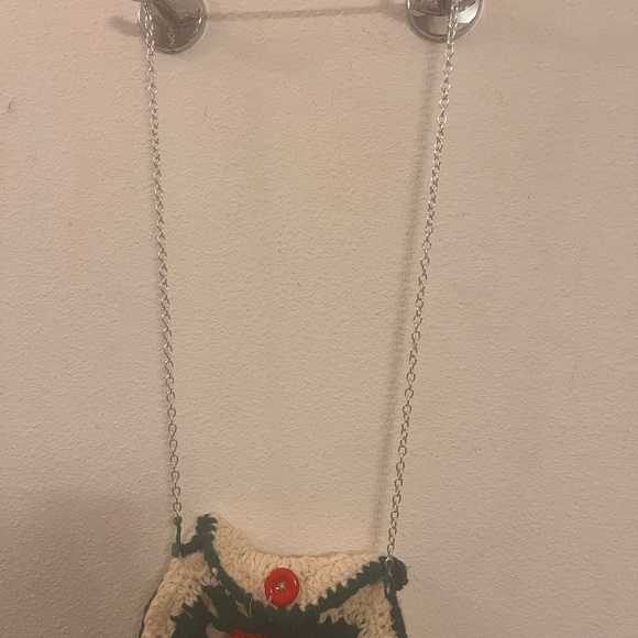 Hand Made Crochet Rose Pendant purse - Picture 9 of 12